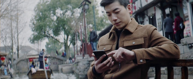 Video Reference: Military uniform, Street fashion, Sleeve, Military person, Gesture, Tree, Security, Non-commissioned officer, Army, Mobile phone