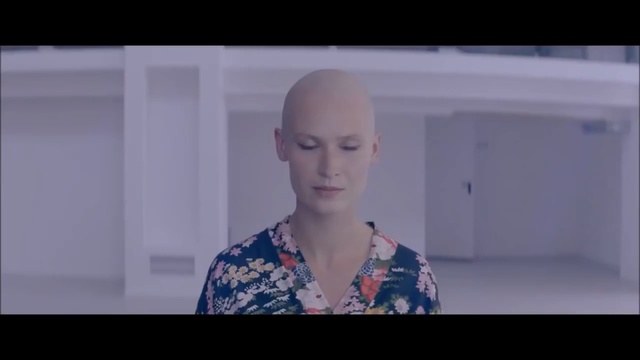 Video Reference: Face, Hair, Photograph, Eyebrow, Facial expression, Skin, Shoulder, Head, Blue, Lady, Person