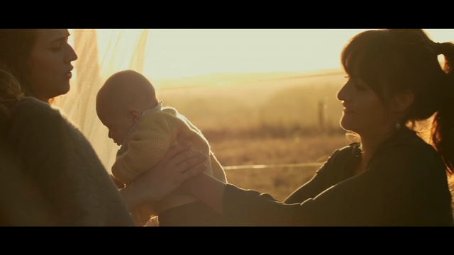 Video Reference: sunlight, human, morning, fun, sky, screenshot, romance, interaction, girl, conversation