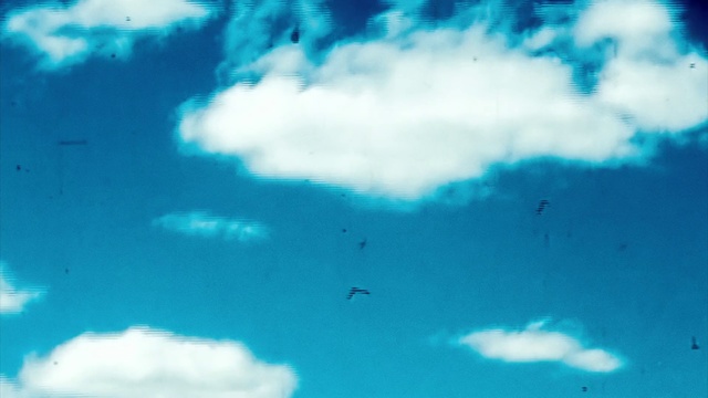 Video Reference: Sky, Blue, Cloud, Daytime, Turquoise, Azure, Aqua, Cumulus, Atmosphere, Water