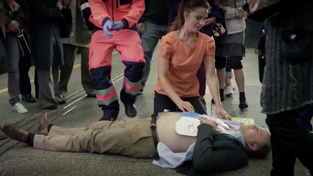 Video Reference: First aid, Costume