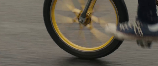 Video Reference: Bicycle wheel, Bicycle part, Spoke, Bicycle tire, Bicycle, Wheel, Tire, Vehicle, Bicycle frame, Yellow