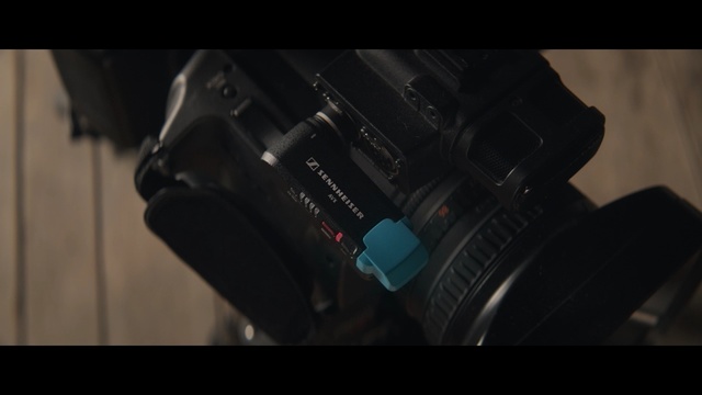 Video Reference: Camera, Cameras & optics, Single-lens reflex camera, Reflex camera, Digital SLR, Camera accessory, Camera lens, Lens, Digital camera, Photography