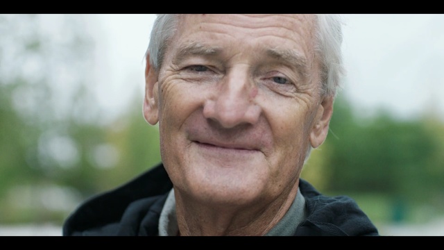 Video Reference: Wrinkle, Face, Skin, Facial expression, Head, Forehead, Chin, Nose, Cheek, Smile, Person