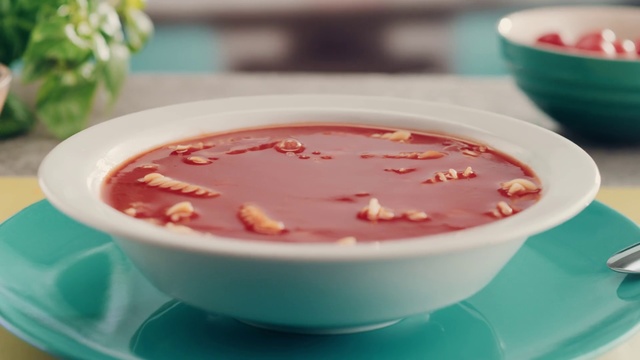 Video Reference: Dish, Food, Cuisine, Ingredient, Gazpacho, Soup, Bisque, Produce, Gravy, Dip