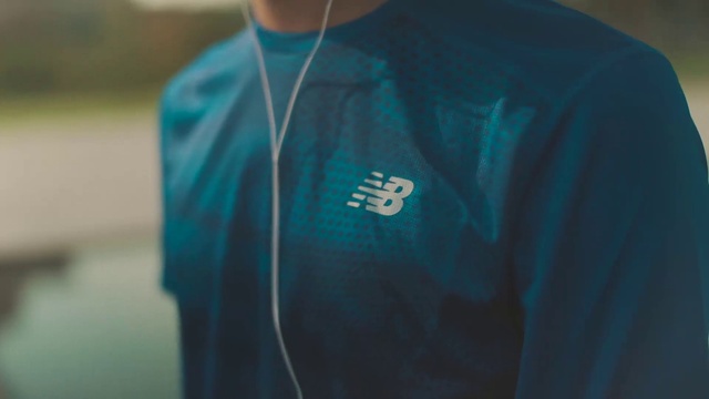 Video Reference: Blue, T-shirt, Aqua, Clothing, Turquoise, Green, Sleeve, Jersey, Sportswear, Electric blue
