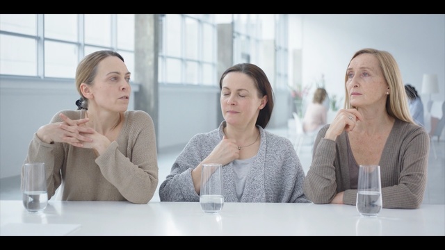 Video Reference: People, Conversation, Skin, Interaction, Fun, Sitting, White-collar worker, Event, Neck, Drinking, Person