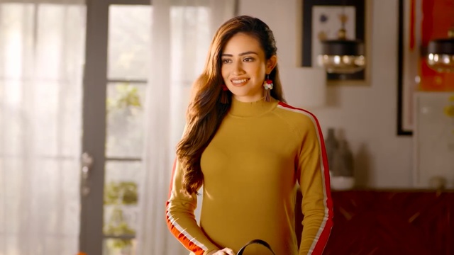 Video Reference: yellow, shoulder, girl, black hair, long hair, abdomen, trunk, brown hair, model, photo shoot, Person