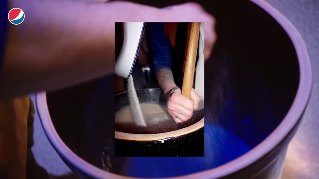 Video Reference: Blue, Purple, Hand, Finger, Arm, Joint, Leg, Circle, Electric blue, Nail