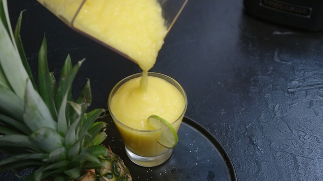 Video Reference: ananas, yellow, pineapple, bromeliaceae, plant, fruit, still life photography