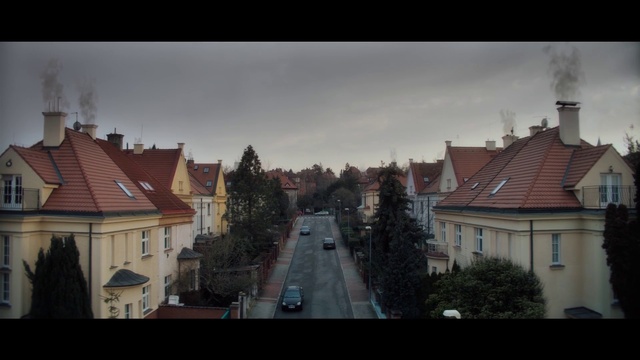Video Reference: Sky, Roof, Town, Residential area, Cloud, Urban area, Atmospheric phenomenon, Neighbourhood, Building, Architecture