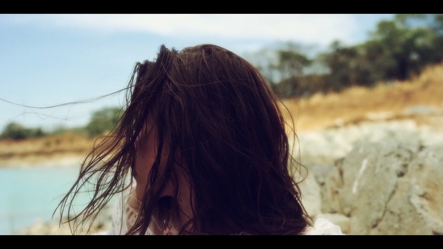 Video Reference: hair, girl, beauty, hairstyle, sky, photography, tree, eye, long hair, sunlight