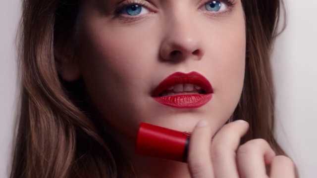 Video Reference: Lip, Red, Lipstick, Beauty, Lip gloss, Cosmetics, Eyebrow, Skin, Mouth, Nail