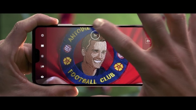 Video Reference: Hand, Technology, Electronic device, Finger, Gadget, Games