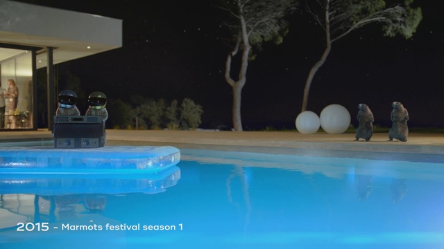 Video Reference: Swimming pool, Water, Leisure, Resort, Vacation, Night, Games, Hotel, Building, Indoor, Table, Blue, Sitting, Plastic, Counter, Glass, Pool, Sink, Man, Mirror, Large, Cake, Display, Tub, Woman, Vase, Train, Computer, Kitchen, Holding, Room, Clear, Swimming, People, Standing, Riding, Playing