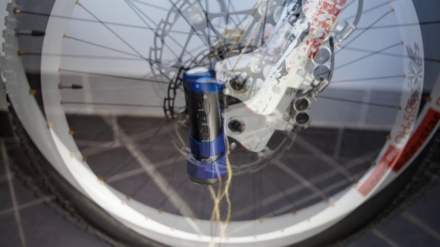 Video Reference: Bicycle wheel, Bicycle part, Bicycle tire, Spoke, Tire, Wheel, Bicycle, Bicycle drivetrain part, Rim, Vehicle