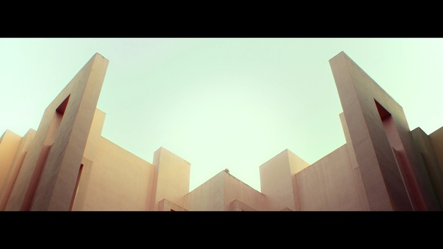 Video Reference: sky, sunlight, angle, daylighting