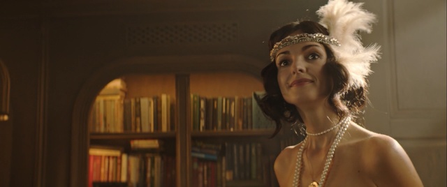 Video Reference: headpiece, girl, hair accessory