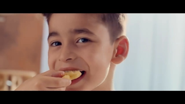 Video Reference: Face, Nose, Eating, Junk food, Facial expression, Child, Skin, Cheek, Head, Lip, Person