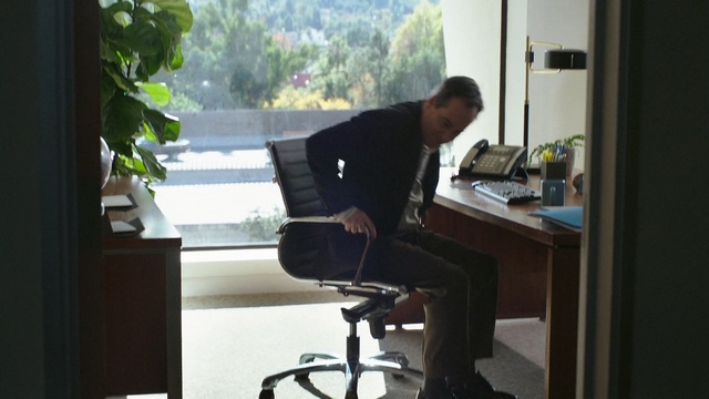 Video Reference: Office chair, Furniture, Chair, Product, Desk, Sitting, Table, Office