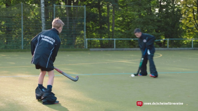 Video Reference: Sports, Team sport, Ball game, Player, Hockey, Stick and Ball Games, Sports equipment, Fun, Play, Sports training