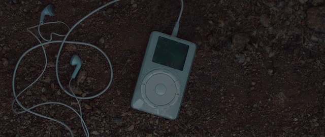 Video Reference: Ipod, Portable media player, Electronics, Mp3 player, Technology, Media player, Electronic device, Mp3 player accessory, Gadget, Audio accessory