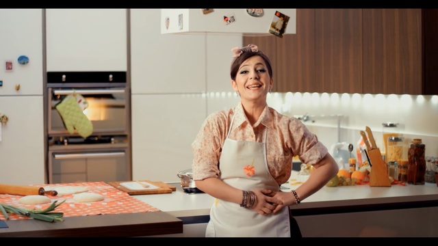 Video Reference: cook, cuisine, food, Person