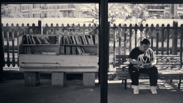 Video Reference: Photograph, Black-and-white, Snapshot, Bench, Sitting, Monochrome, Photography, Monochrome photography, Street, Furniture