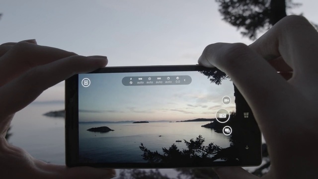 Video Reference: Gadget, Electronic device, Technology, Hand, Sky, Material property, Finger, Electronics, Nail