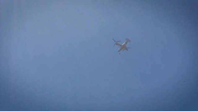 Video Reference: Sky, Blue, Daytime, Atmosphere, Azure, Atmospheric phenomenon, Air travel, Calm, Wing, Cloud