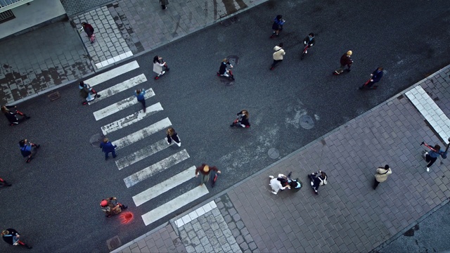 Video Reference: Pedestrian, Infrastructure, Road, Street, Intersection, Architecture, Photography, City, Crowd, Traffic