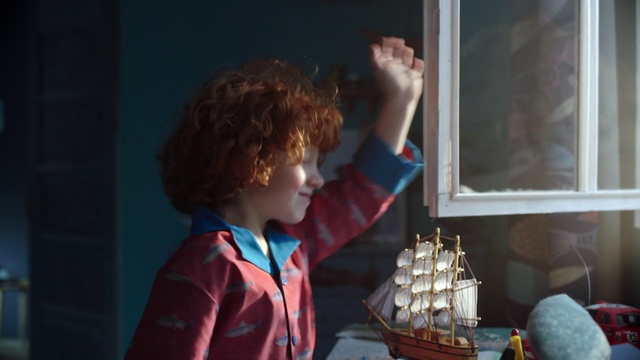 Video Reference: Child, Play, Organ, Human, Human body, Room, Fun, Toddler, Birthday, Party