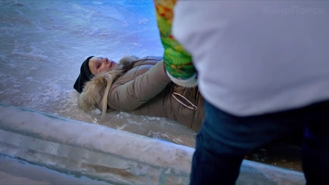 Video Reference: photograph, mammal, vertebrate, water, fun, snapshot, freezing, girl, sky, vacation