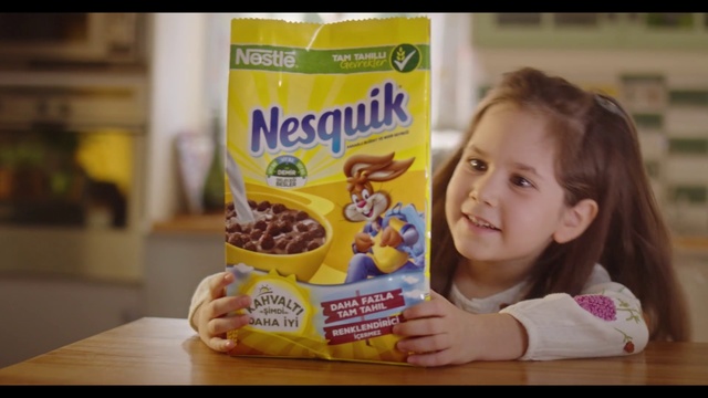 Video Reference: Breakfast cereal, Food, Meal, Cuisine, Vegetarian food, Snack, Breakfast, Ingredient, Corn flakes, Cereal