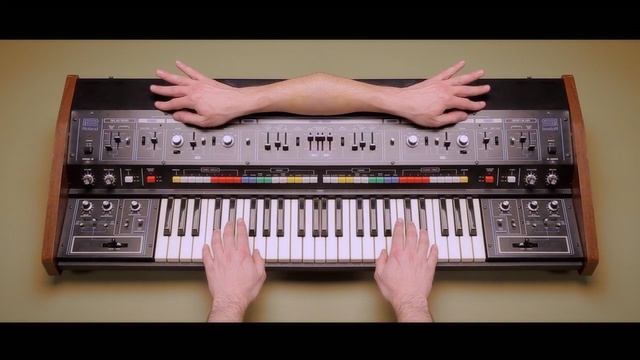 Video Reference: Electronic instrument, Musical instrument, Analog synthesizer, Electronic musical instrument, Technology, Electronic device, Synthesizer, Electronic keyboard, Musical keyboard, Audio equipment