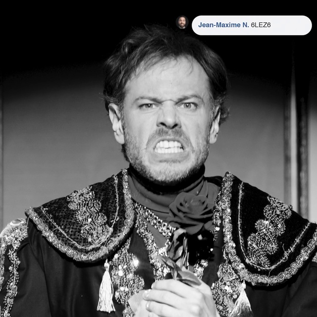 Video Reference: Black-and-white, Photography, Portrait, Fashion accessory, Stock photography, Portrait photography, Neck, Monochrome photography, Jewellery, Monochrome