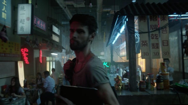 Video Reference: snapshot, street, technology, crowd, night, darkness, electronic device, midnight, Person