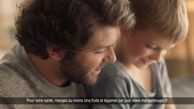 Video Reference: Hair, Nose, Forehead, Chin, Child, Hairstyle, Cheek, Human, Interaction, Photo caption