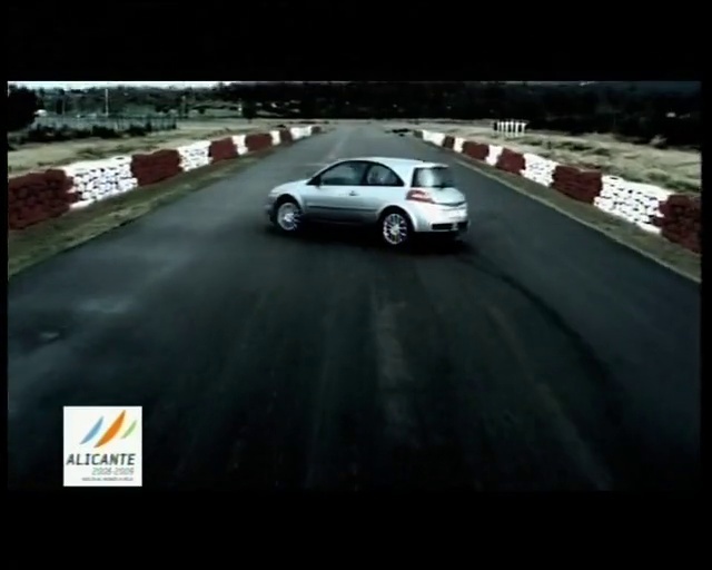 Video Reference: Land vehicle, Vehicle, Car, Automotive design, Performance car, Mid-size car, Personal luxury car, Mode of transport, Wheel, Automotive exterior