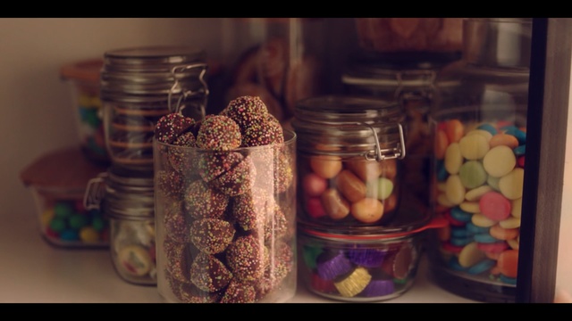 Video Reference: Mason jar, Still life photography, Food, Drinkware, Home accessories, Tableware, Person