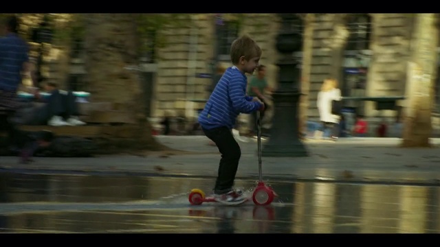 Video Reference: Kick scooter, Vehicle, Recreation, Sports equipment