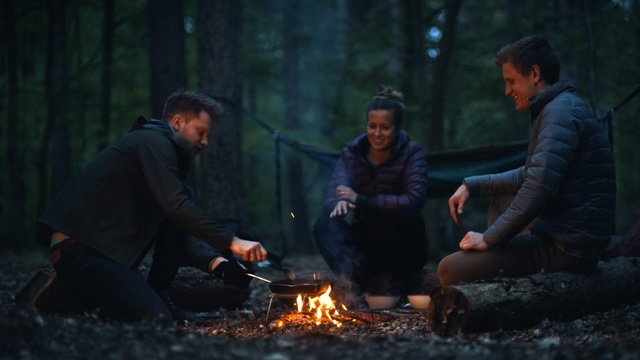Video Reference: campfire, fire, wilderness, forest, darkness, bonfire, night, screenshot, tree, recreation, Person