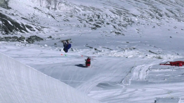 Video Reference: Snow, Geological phenomenon, Glacial landform, Piste, Slopestyle, Winter, Ice cap, Glacier, Recreation, Slope