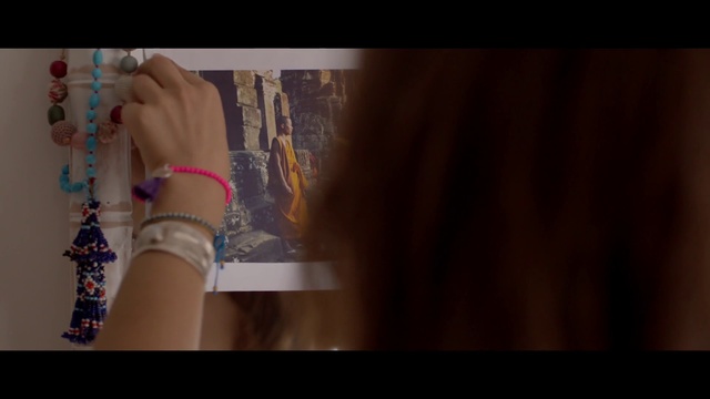 Video Reference: Skin, Hand, Brown, Arm, Finger, Photography, Art, Neck, Portrait, Flesh, Person