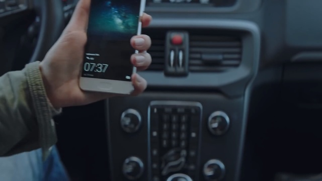 Video Reference: Car, Vehicle, Volvo cars, Steering wheel, Hatchback, City car