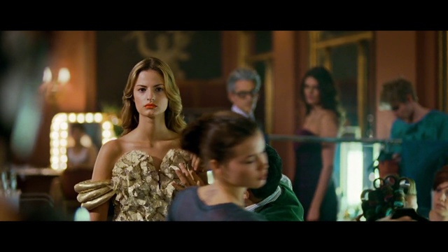 Video Reference: Photograph, Lady, Fashion, Fun, Dress, Ceremony, Photography, Movie, Event, Happy