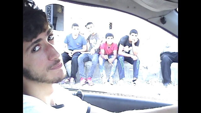 Video Reference: Social group, Cool, Youth, Snapshot, Fun, Photography, Smile, Jaw, Selfie, Passenger
