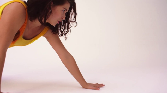 Video Reference: Skin, Beauty, Arm, Leg, Human leg, Shoulder, Joint, Thigh, Model, Photography