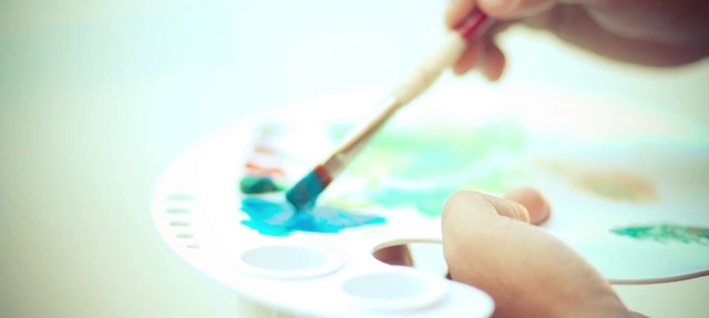 Video Reference: Finger, Hand, Skin, Nail, Thumb, Child, Smile, Play