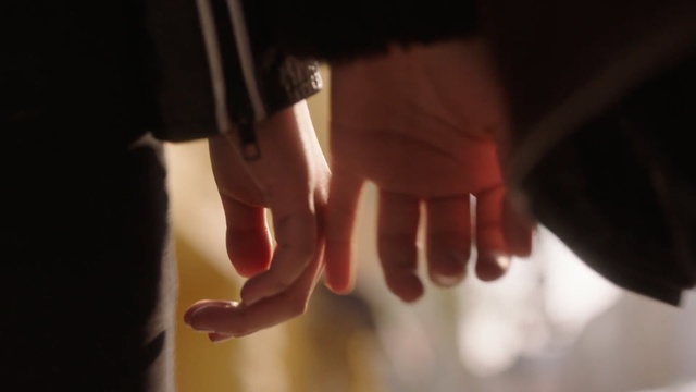 Video Reference: Finger, Hand, Gesture, Nail, Holding hands, Interaction, Thumb, Photography, Wrist, Flesh